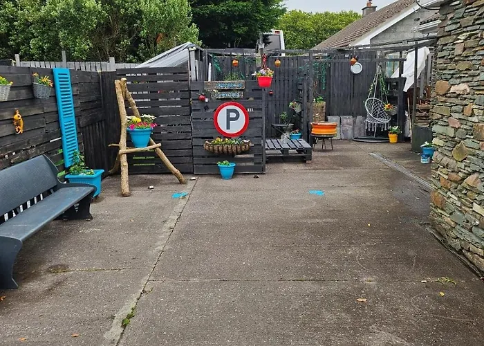 Private 1 Bedroom Apartment *